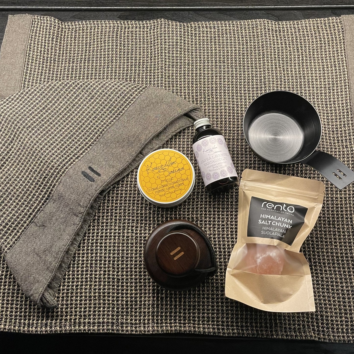 TO THE SAUNA – Nordic Glow Ritual - Northern glow in the warmth of the sauna